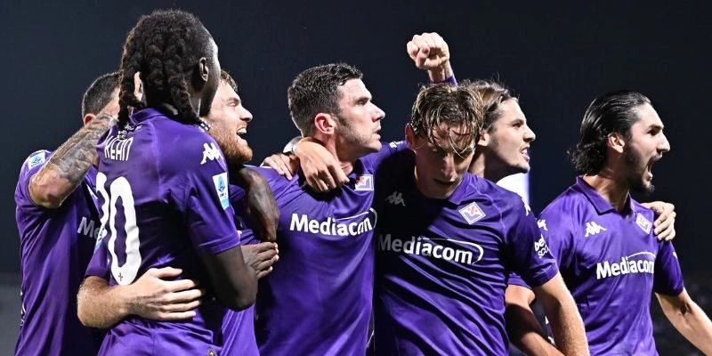 clb-fiorentina-dai-dien